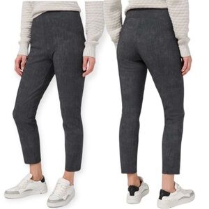 Lululemon‎ | Here to There High Rise Crop